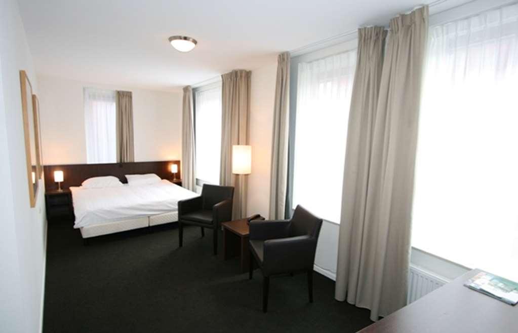 Sandton Eindhoven Centre Room photo
